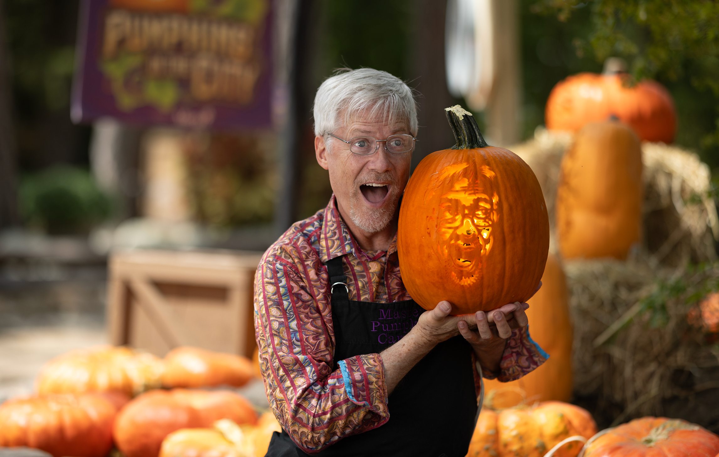 Barry Brown, Pumpkin Carver at Silver Dollar City