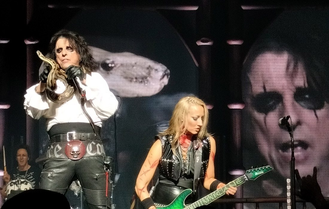 Alice Cooper with Nita Strauss in Springfield MO