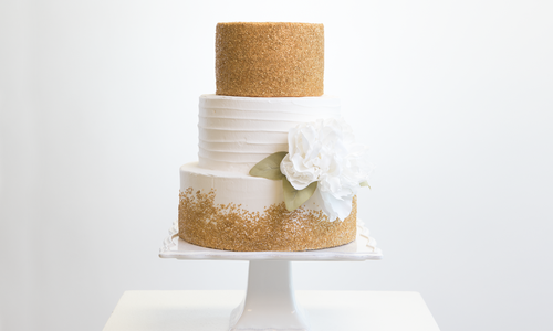Artistic Wonders: Wedding Cakes that Steal the Show