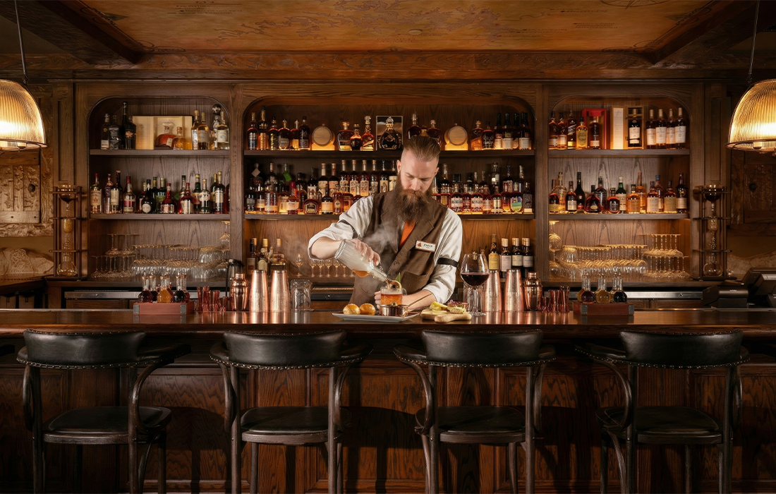 Harry's Cocktail Lounge at Big Cedar Lodge Guide | 417 Magazine