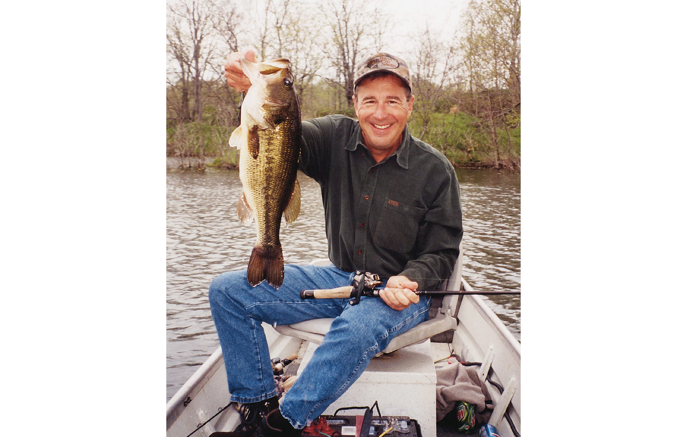 Johnny Morris bass fishing