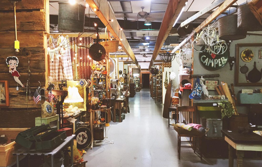 Camp Flea interior aisle photo