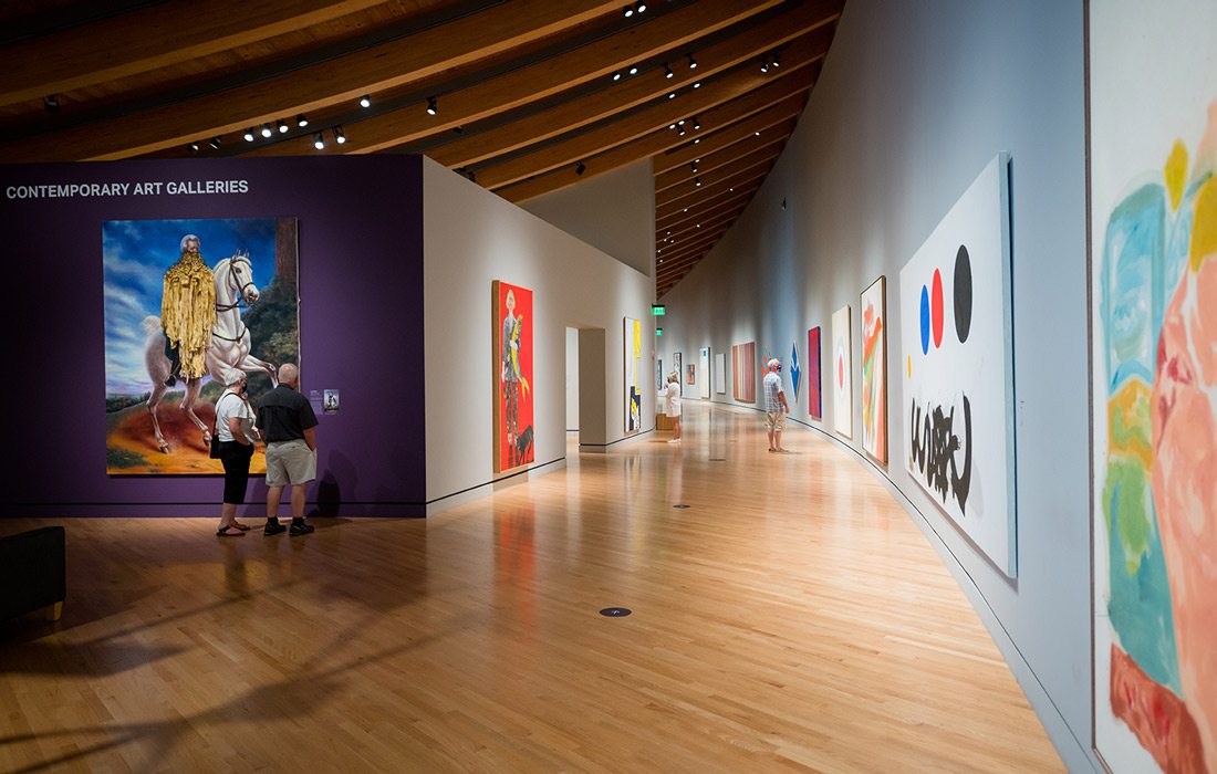 Crystal Bridges Museum interior photo