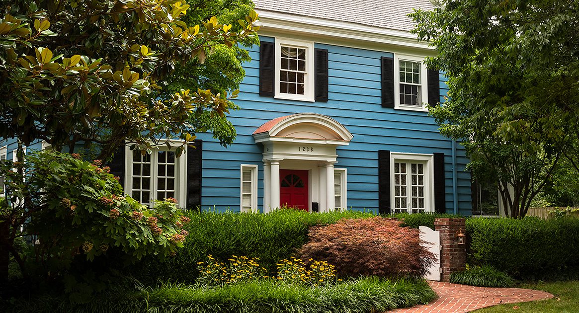 Cheerful Colonial in the Delaware Neighborhood