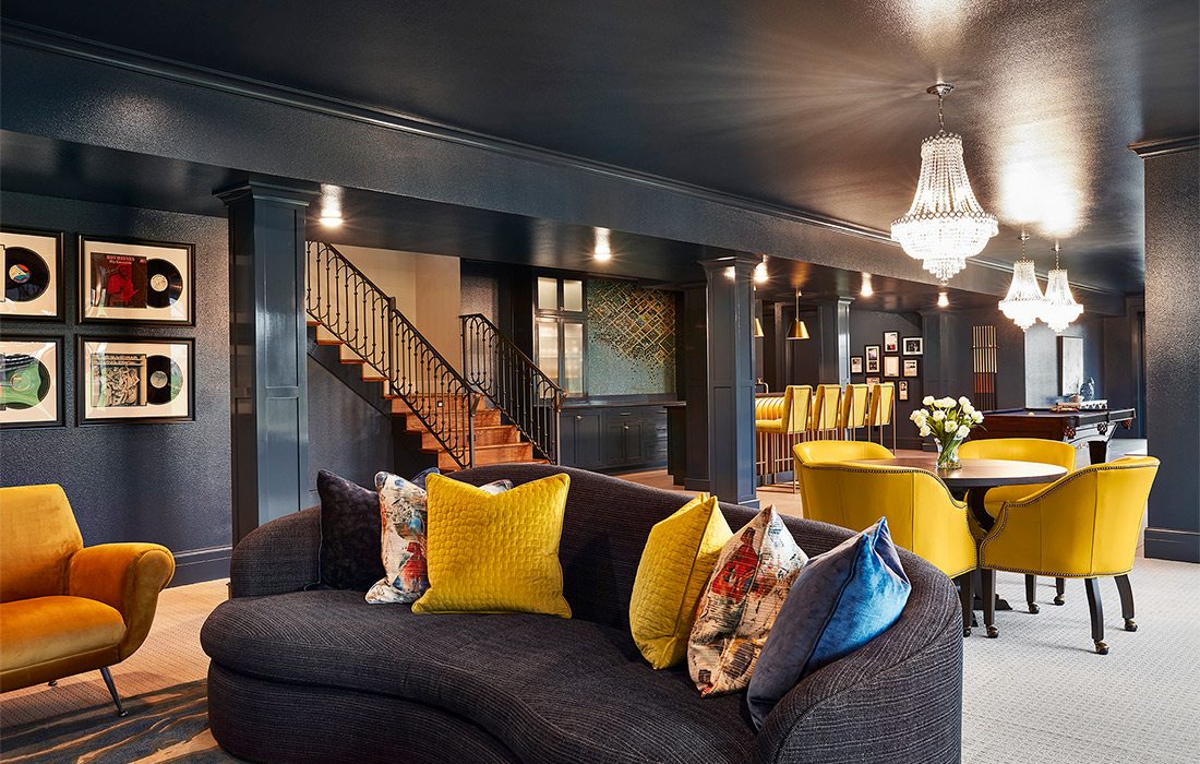 Living room of Best Use of Color 2022 Design Awards winner