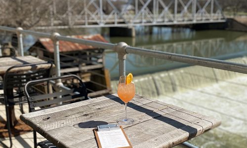 Finley Farms outdoor dining