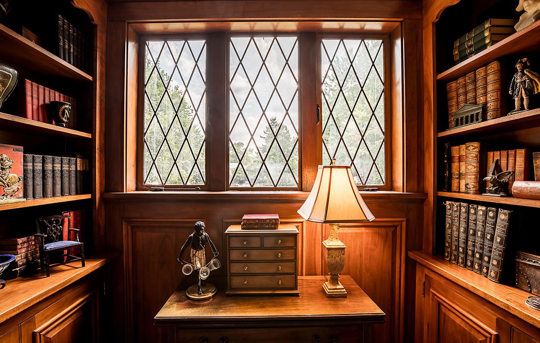 According to Jan, former owner Dr. William Cary Cheek used to read in this Inglenook next to the fireplace.