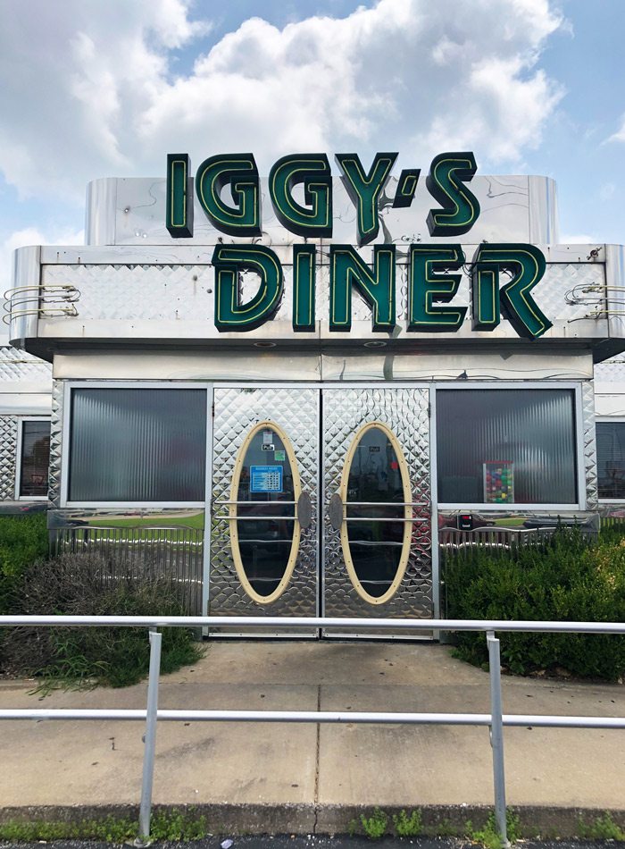 Iggy's Diner exterior.