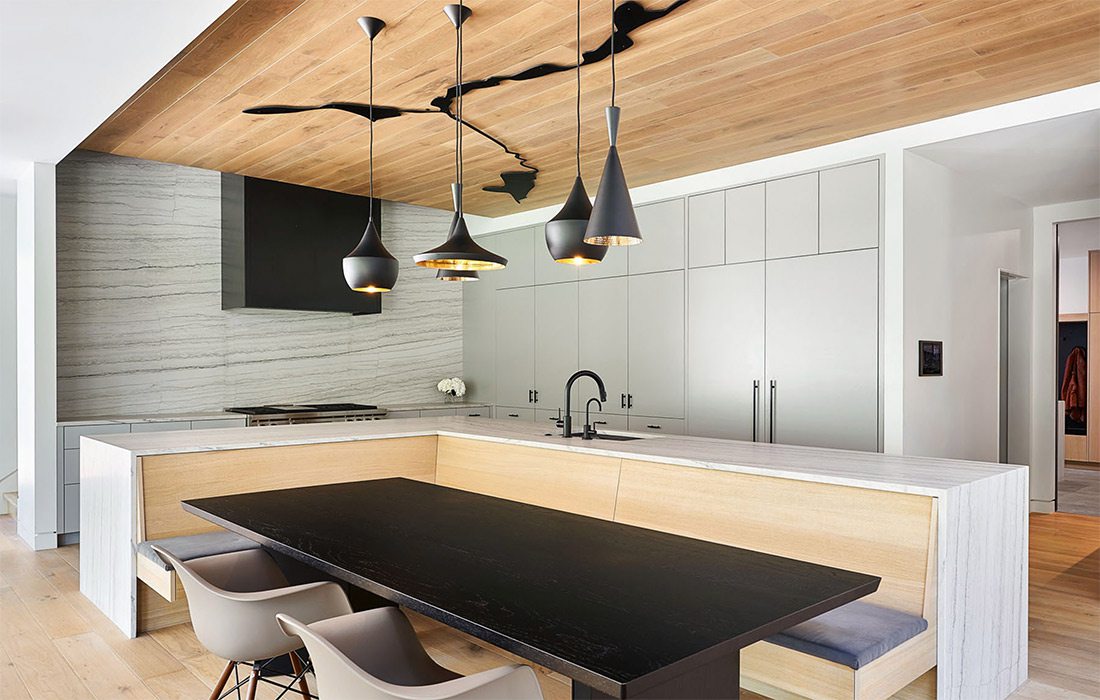 Modern kitchen design in a southwest Missouri home designed by Kansas City based Hufft