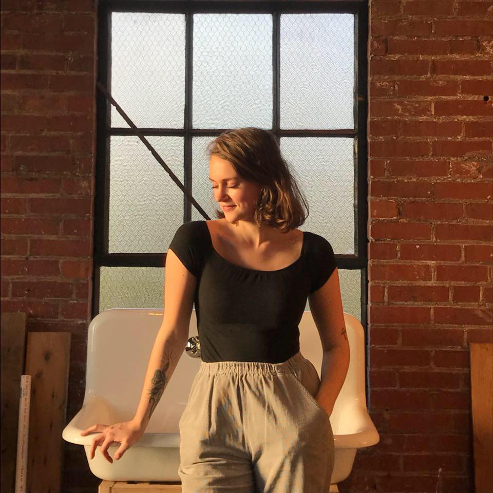 Live Music: Guinevere Sheafer