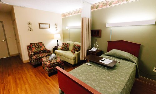 Magnolia Square Nursing & Rehab interior photo