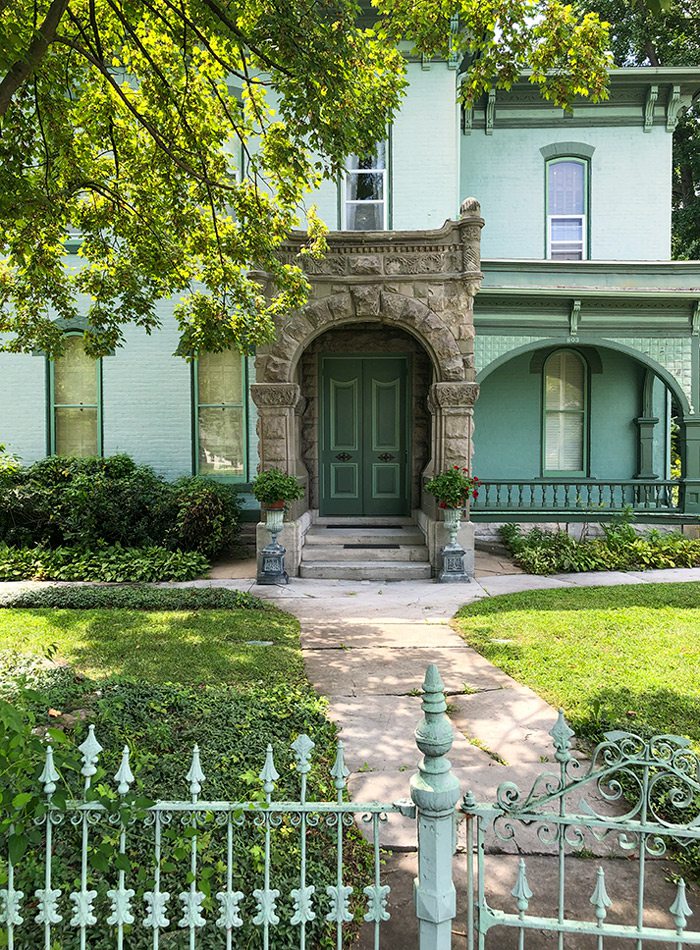 Historic home in Carthage MO