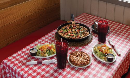 Pizza Hut food in Shell Knob, Missouri.