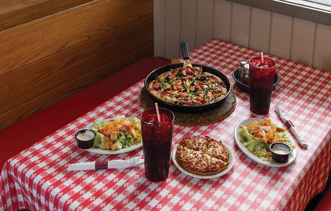 Food at Pizza Hut in Shell Knob, Missouri.