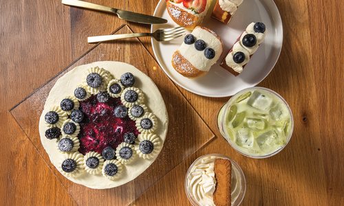 Desserts created by Leo Kim