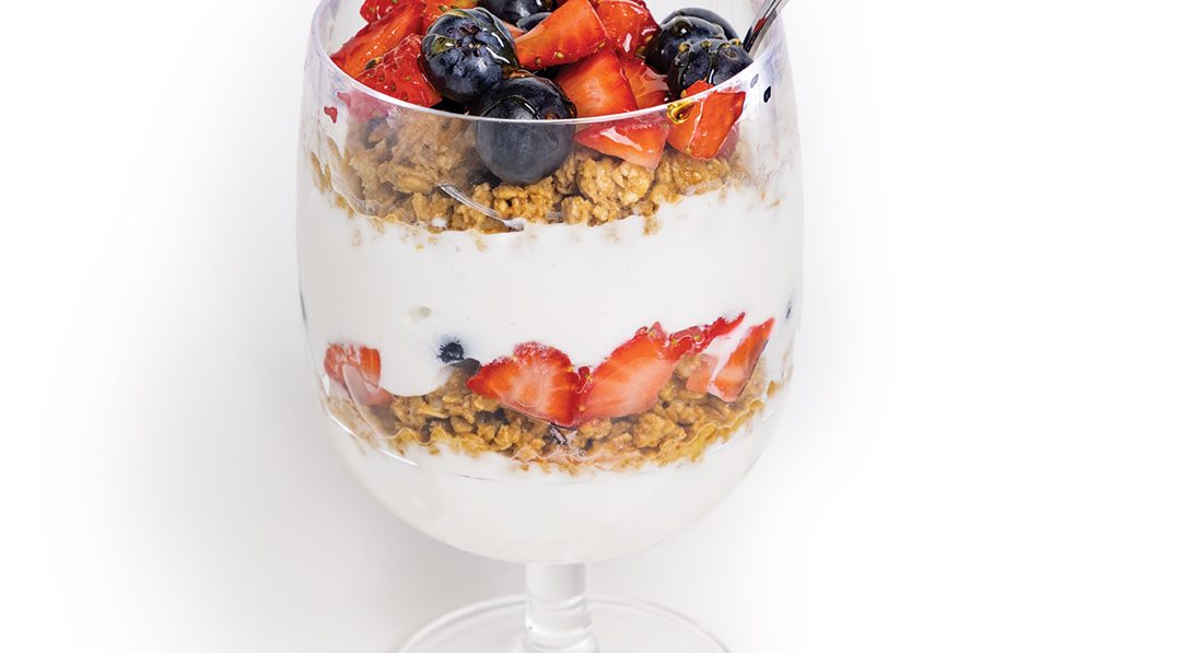 Make Your Own Greek Yogurt Parfait | 417 Home | 417 Magazine