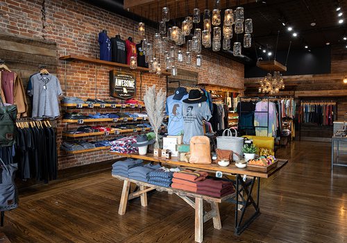 5 Pound Apparels New Location