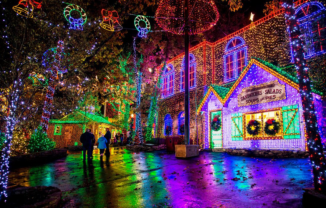 Christmas lights at Silver Dollar City