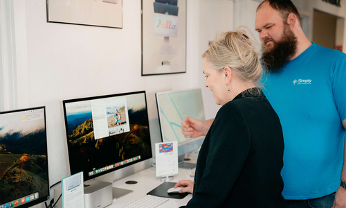 The team at Simply – Everything Apple is hear to help you with all your Apple device needs.
