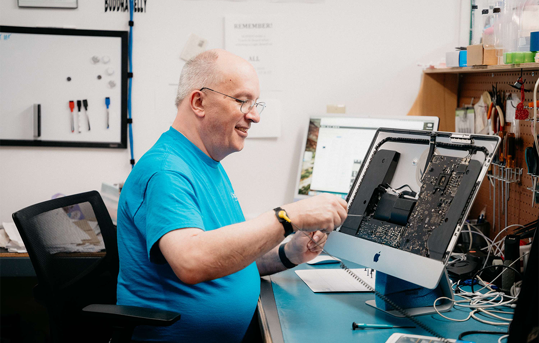 Springfield Apple Repair: Simply – Everything Apple Experts | 417 Magazine
