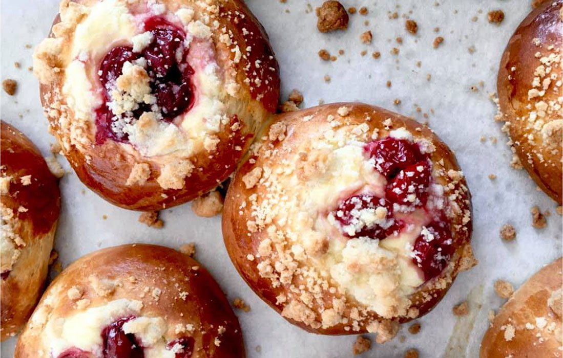 Cherry kolaches