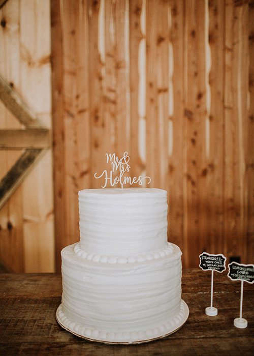 Taylor Abraham & Corey Holmes wedding cake