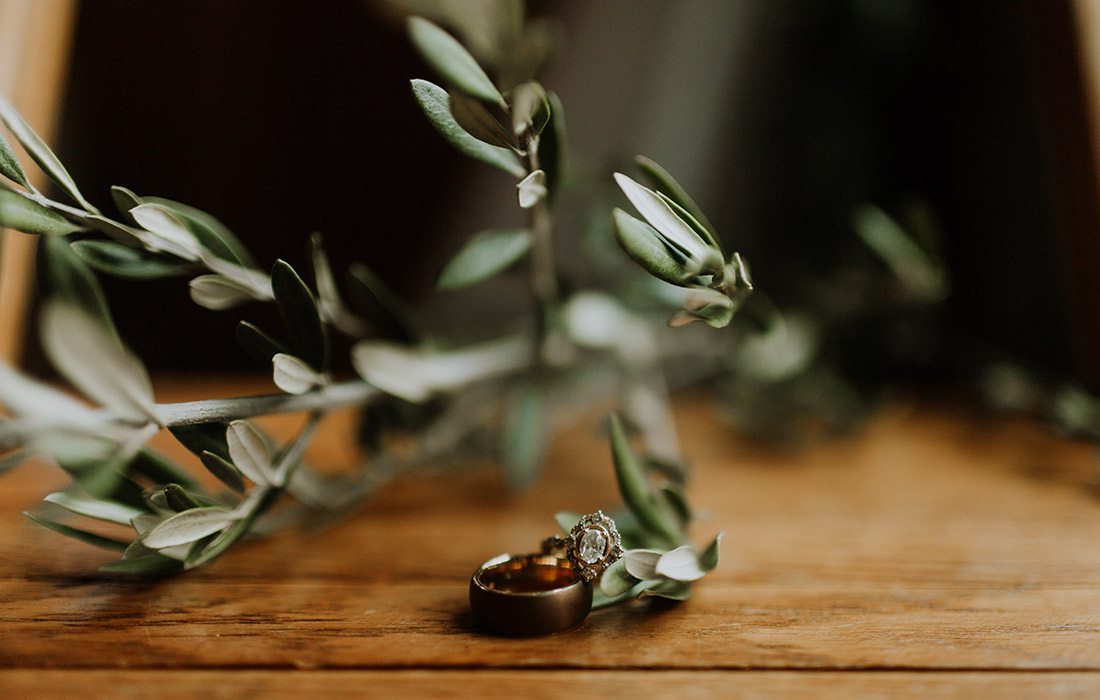 Taylor Abraham & Corey Holmes' wedding rings