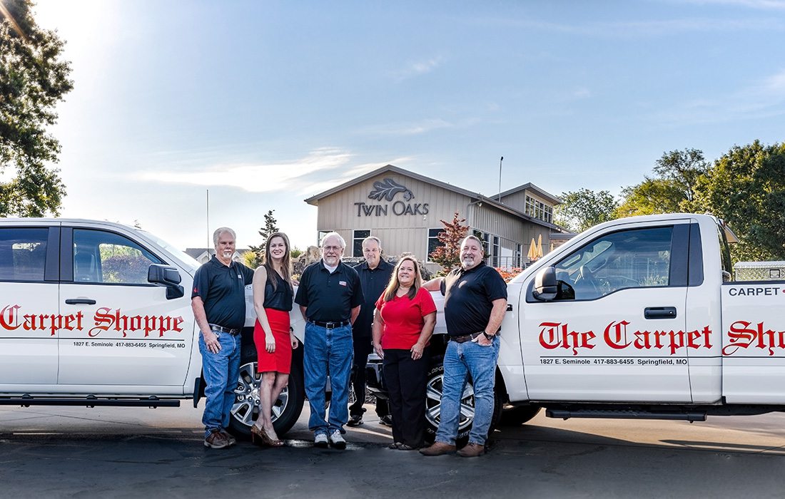 Greg Bilyeu, Anna Algeo, Dan Fugitt, Brett Rodman, Vicki Keyes, Scott McReynolds from The Carpet Shoppe