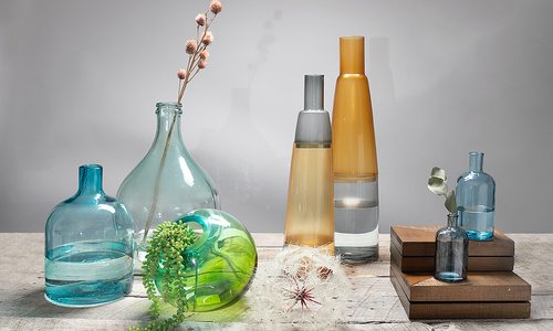 Decorate With Glass Vases