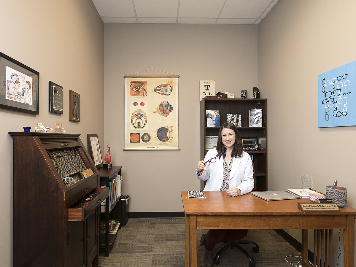 Dr. Katie McElvaine’s Office Mixes Modern Medicine with Antique Pieces