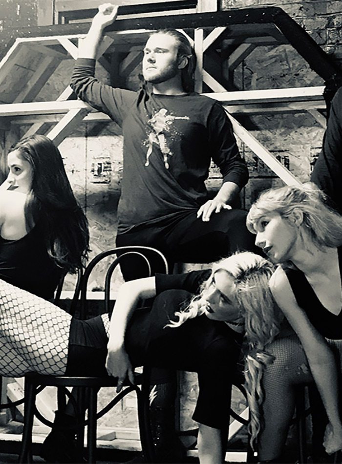dance rehearsal