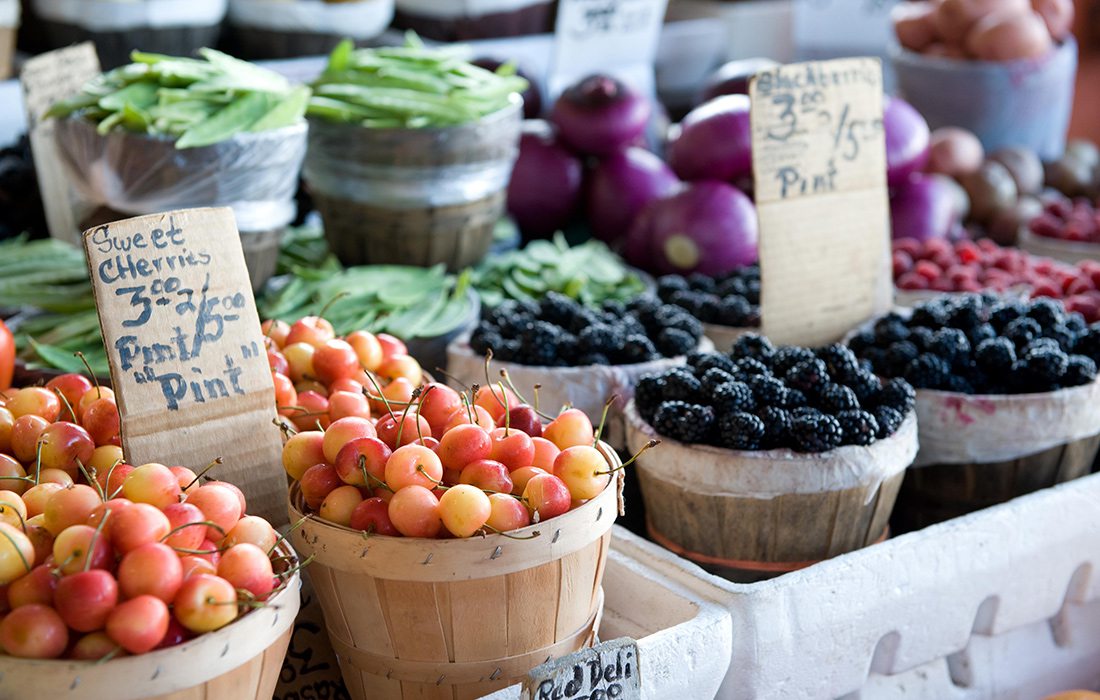 potatoes at the farmers market