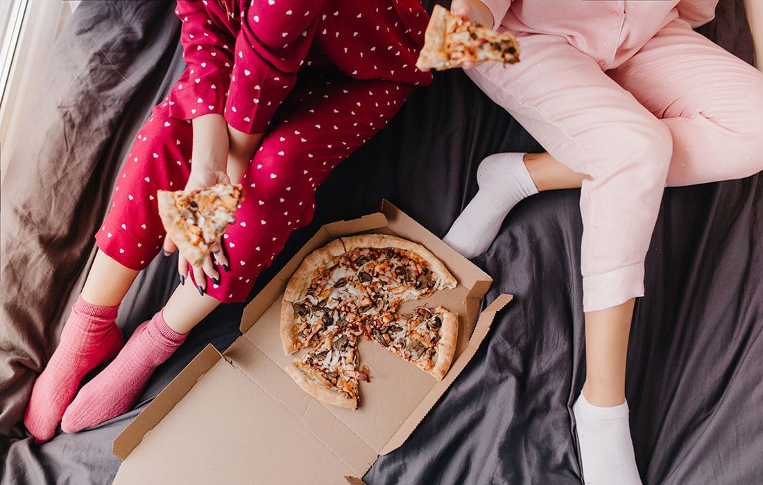 friends and pizza