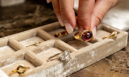 Golden Hour Jewelers offers a variety of options for everyone.
