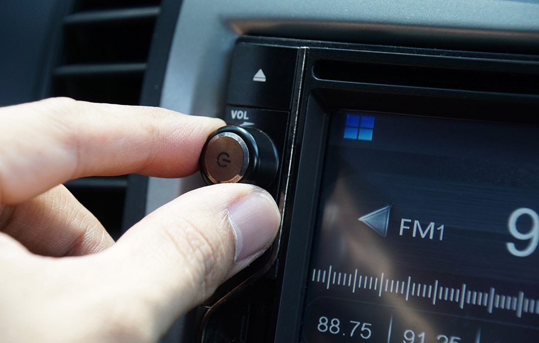 Car radio volume control