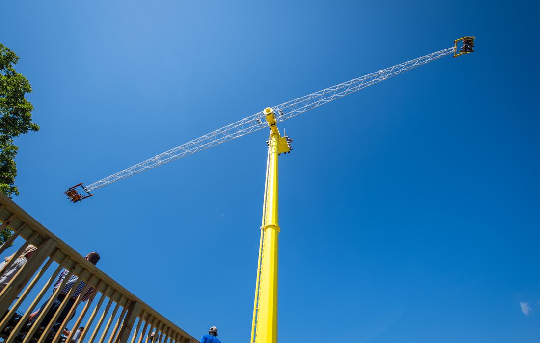 skyscraper ride from a distance