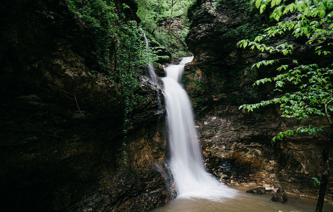 The Ozarks Outdoors. Discover waterfalls, wildlife, breathtaking