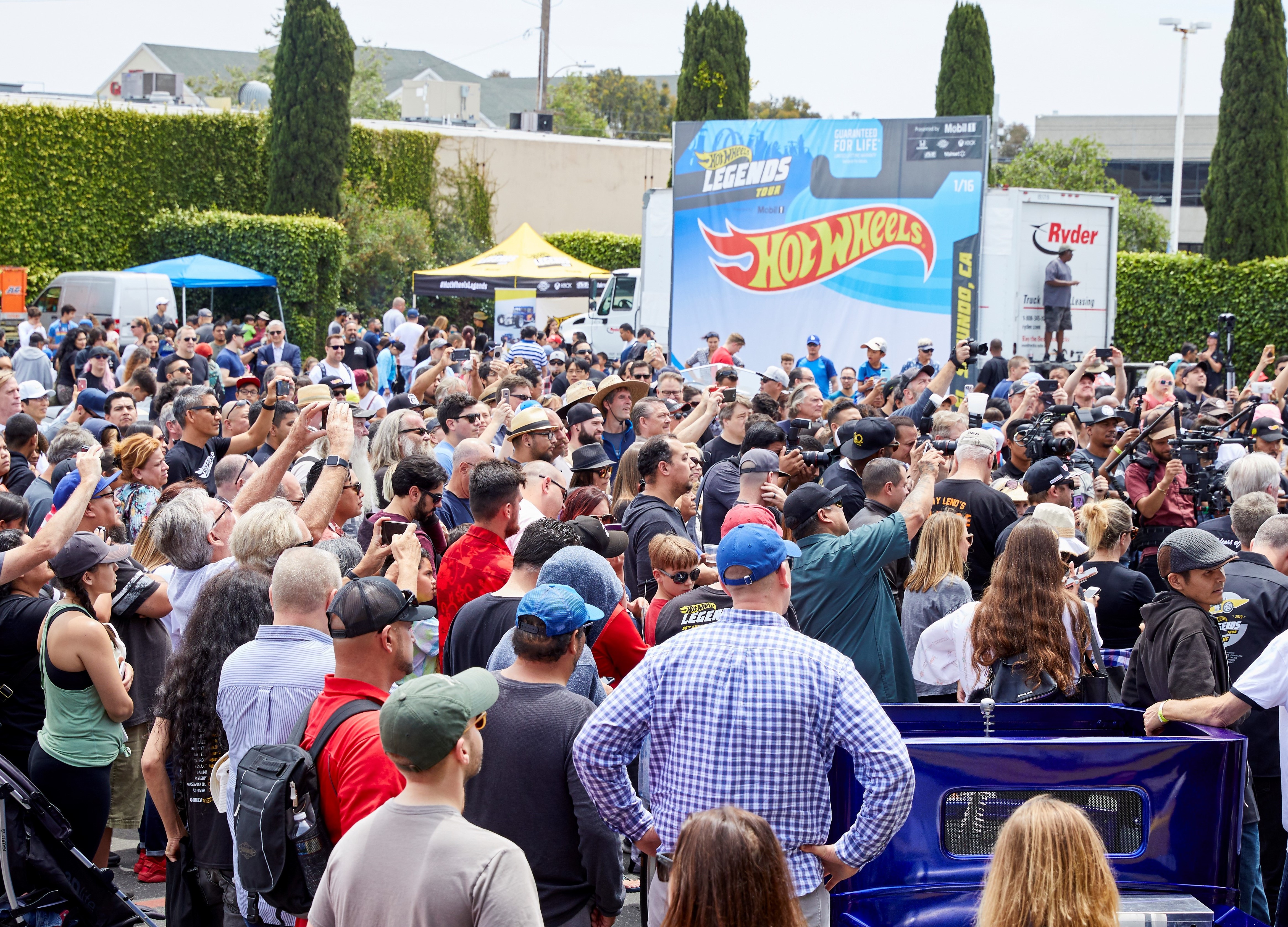 hot wheels vending truck schedule