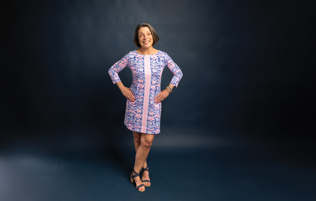 トップス Gail MyLook_GailSmart_BizMayJune.jpg