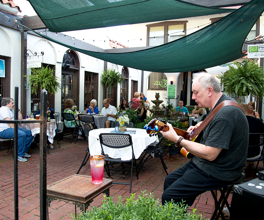 417 Restaurant Patios